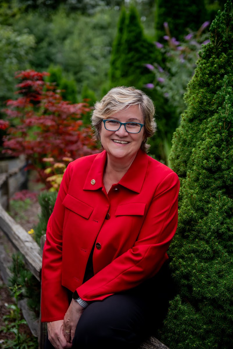 Doris Woodman-McMillan