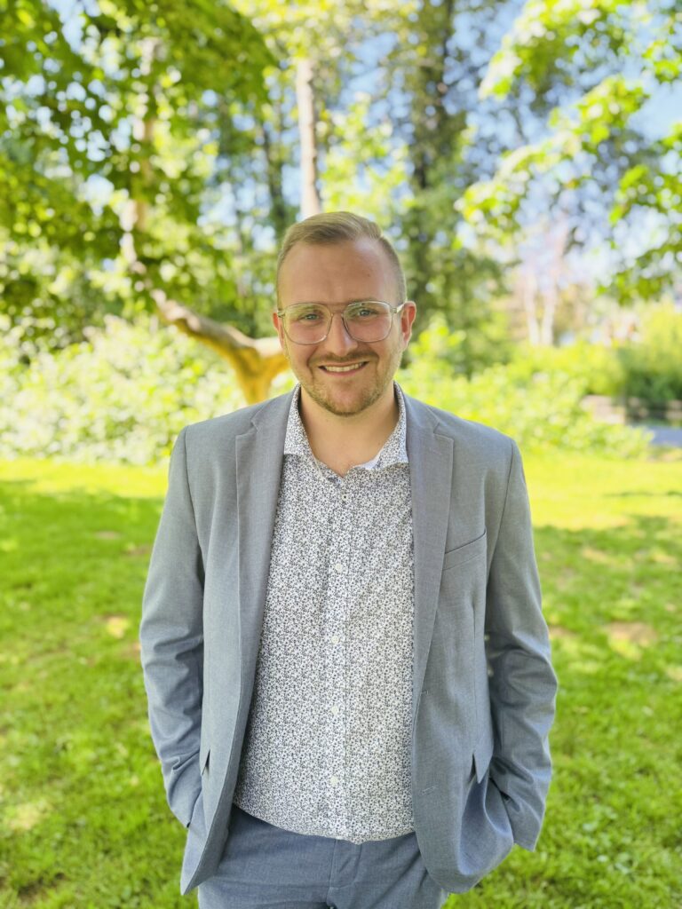 Benjamin Mehrer - Headshot